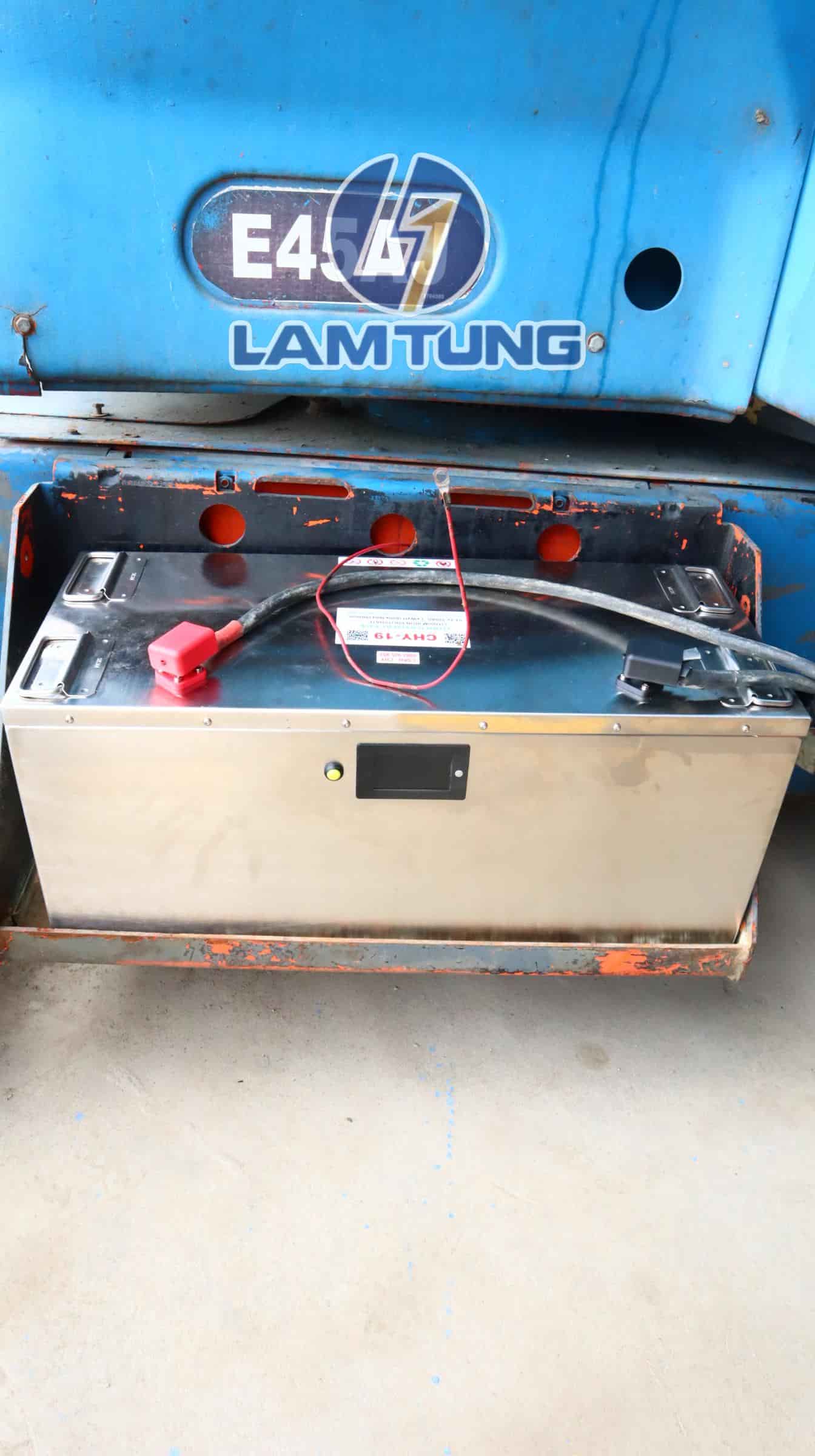 pin lithium va ac quy chon loai nao