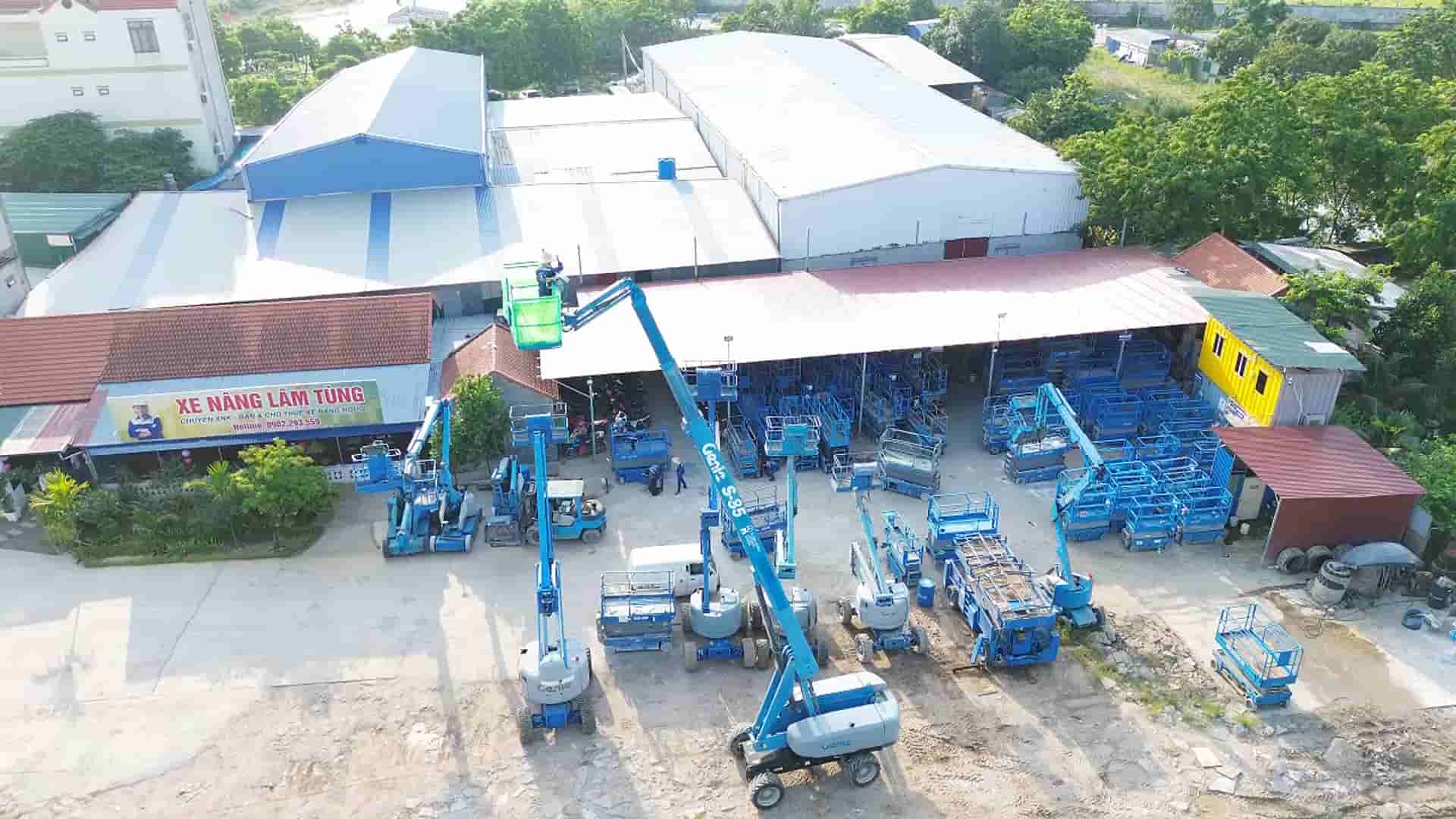 xe nâng người Lâm Tùng